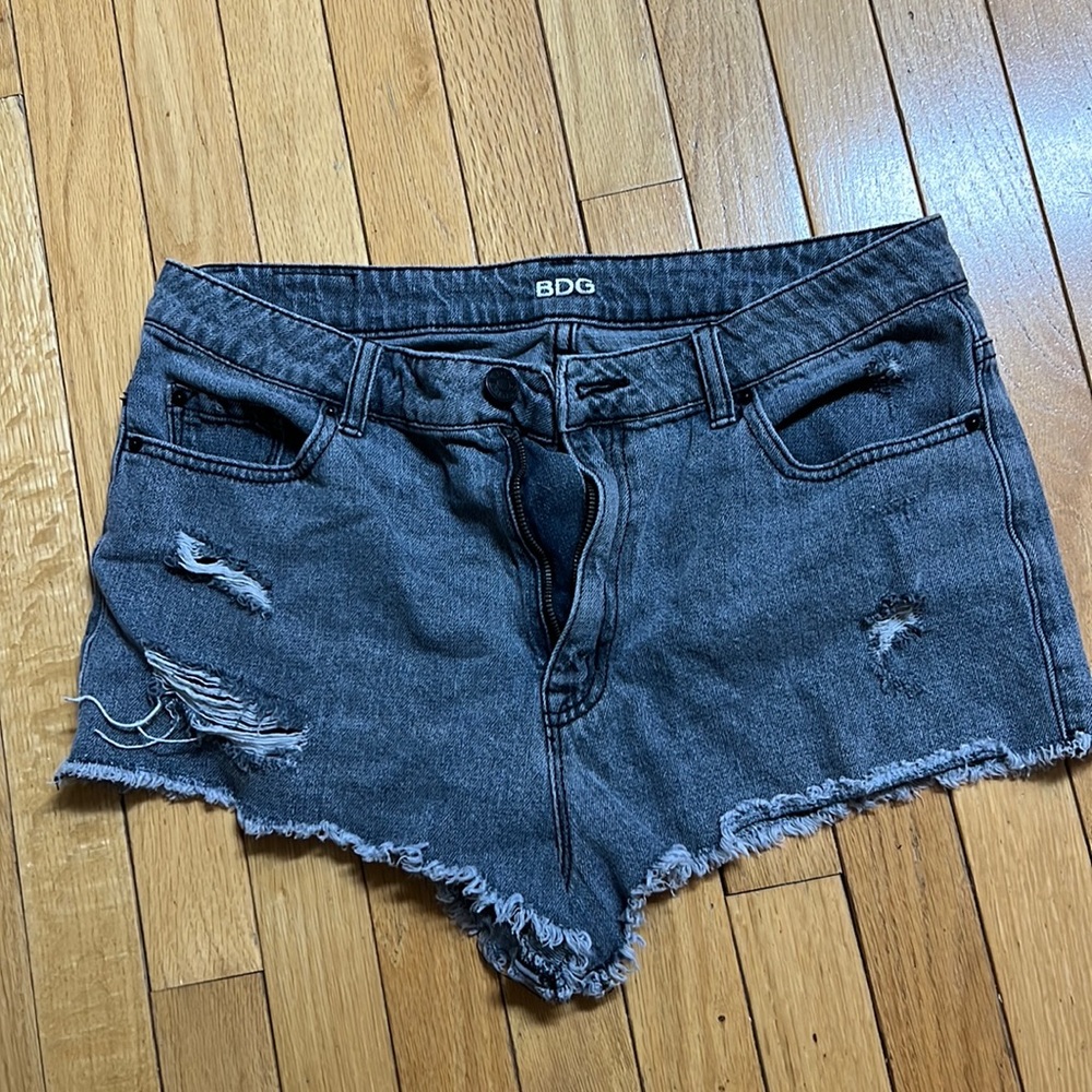 BDG urban outfitters super cheeky high rise 31w shorts